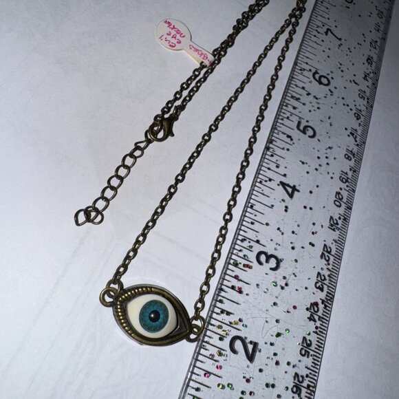 22 1/4" Brass All Seeing Eye Necklace - Picture 4 of 9